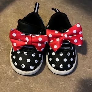 Minnie Mouse sneakers